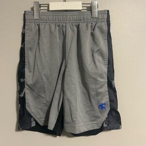 Andi youth 6/7 black & grey camo athletic shorts